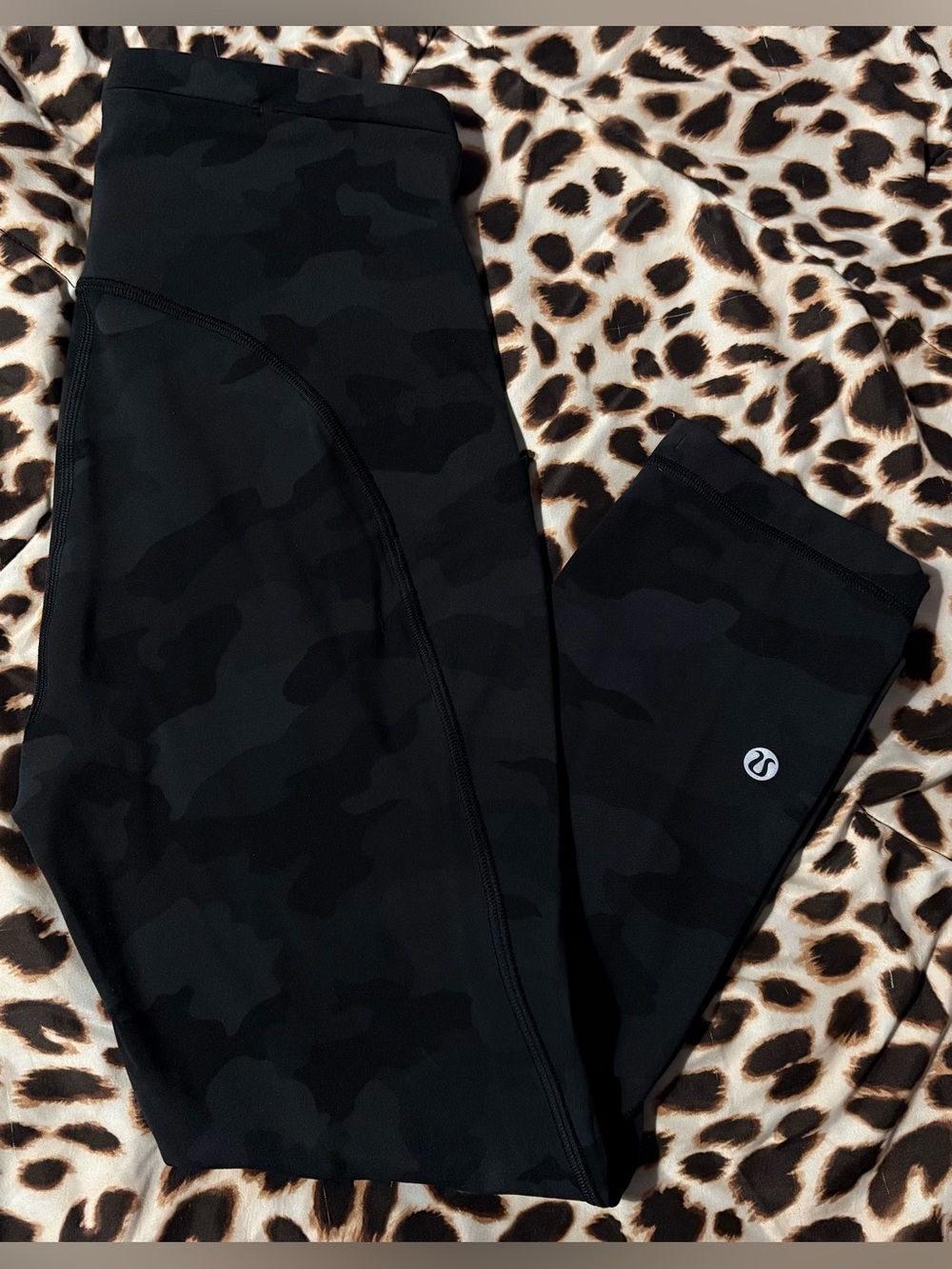 ✨Lululemon Cropped Leggings✨